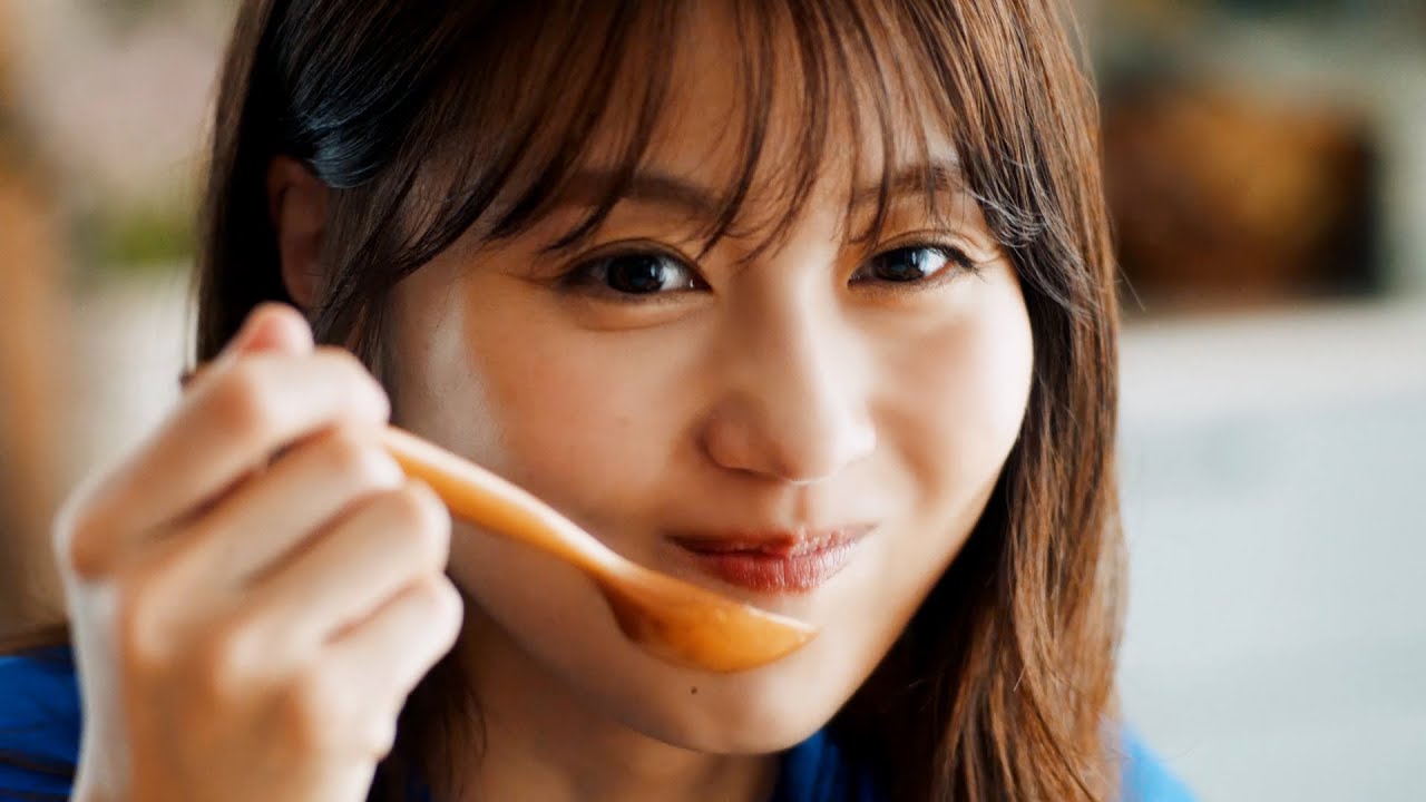 有村架純、パクッと元気にシーチキン頬張り満面の笑み！ 新CM｢シーチキン食堂 『シーチキンで朝たん』」篇公開
