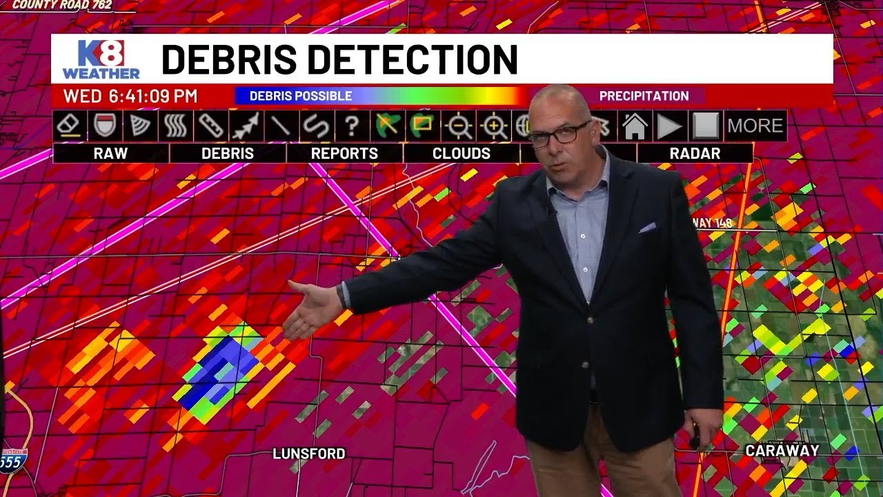 KAIT8 Covers Lake City Tornado and Takes Cover