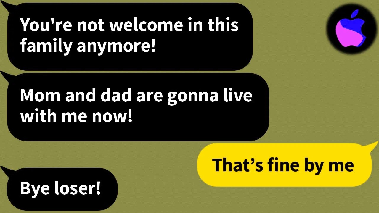 【Apple】 My family called me a parasite! They didn't know I actually make $200K