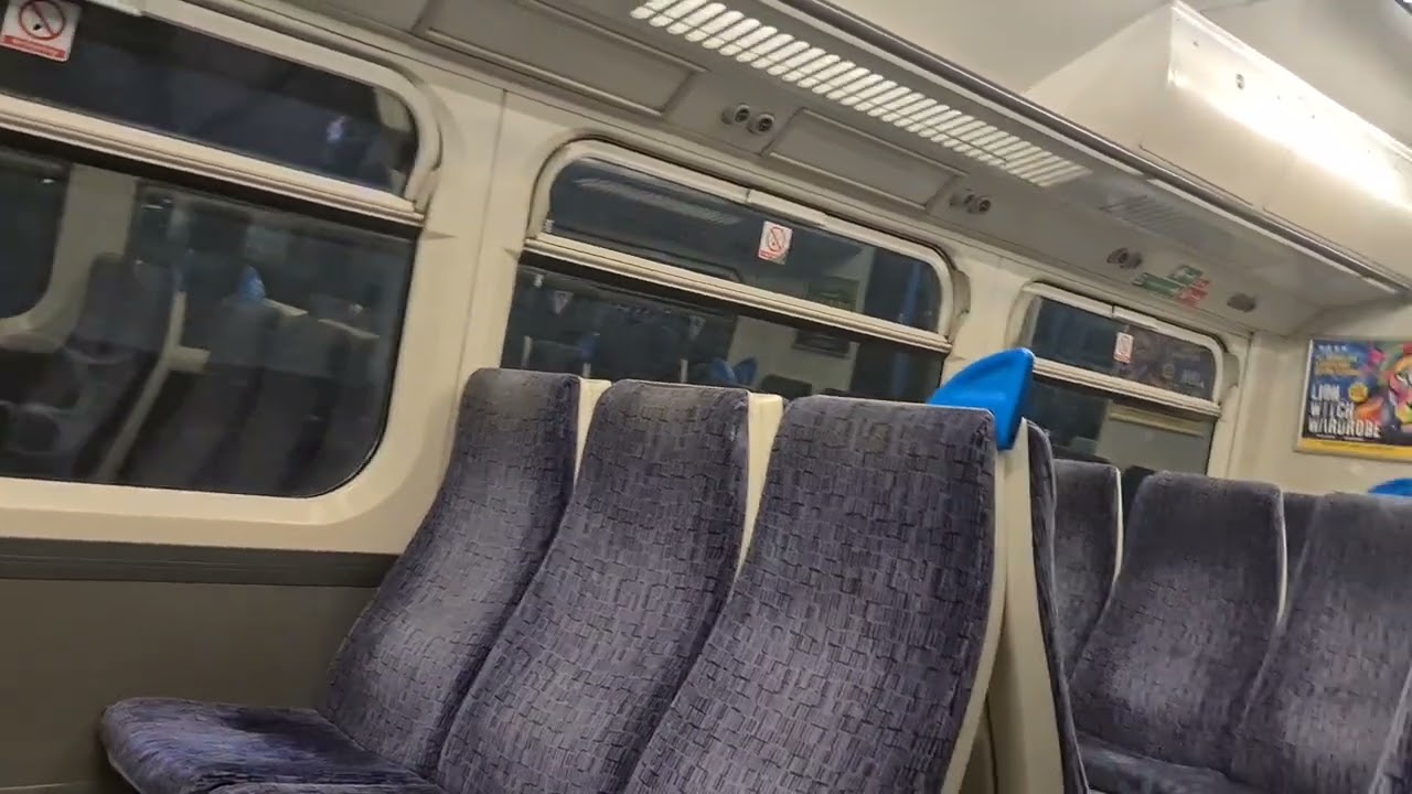 Southeastern class 465014 & 465154