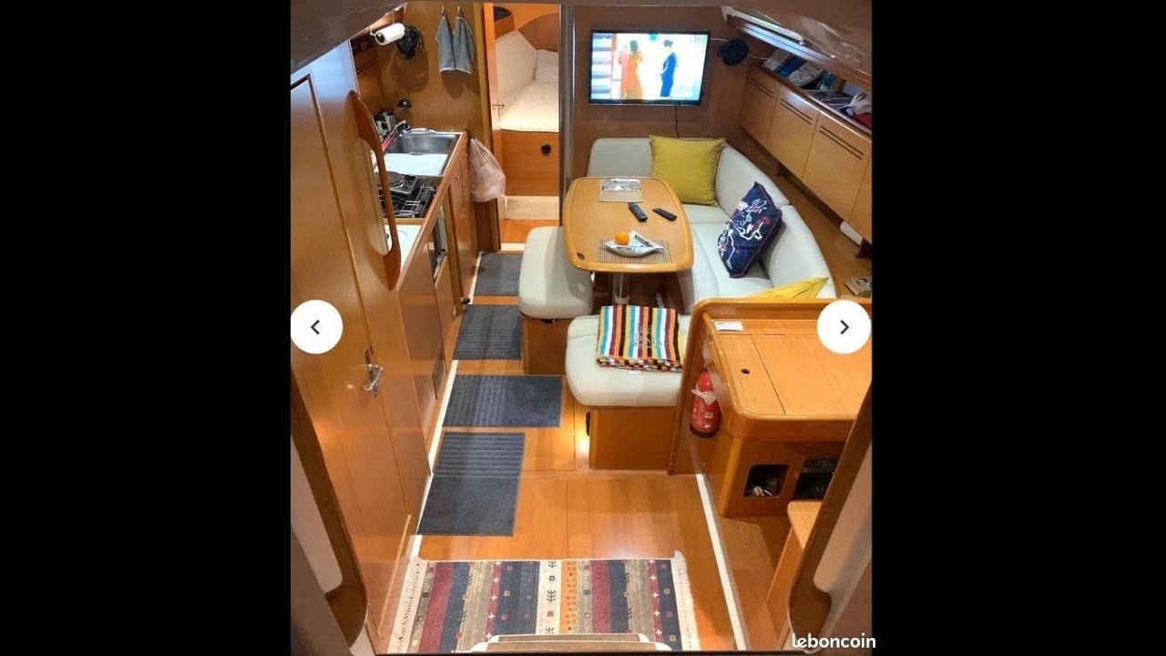 COUP DE COEUR  Voilier Beneteau  Modele  Cyclades 39.3 de 2006 avec 3 cabines