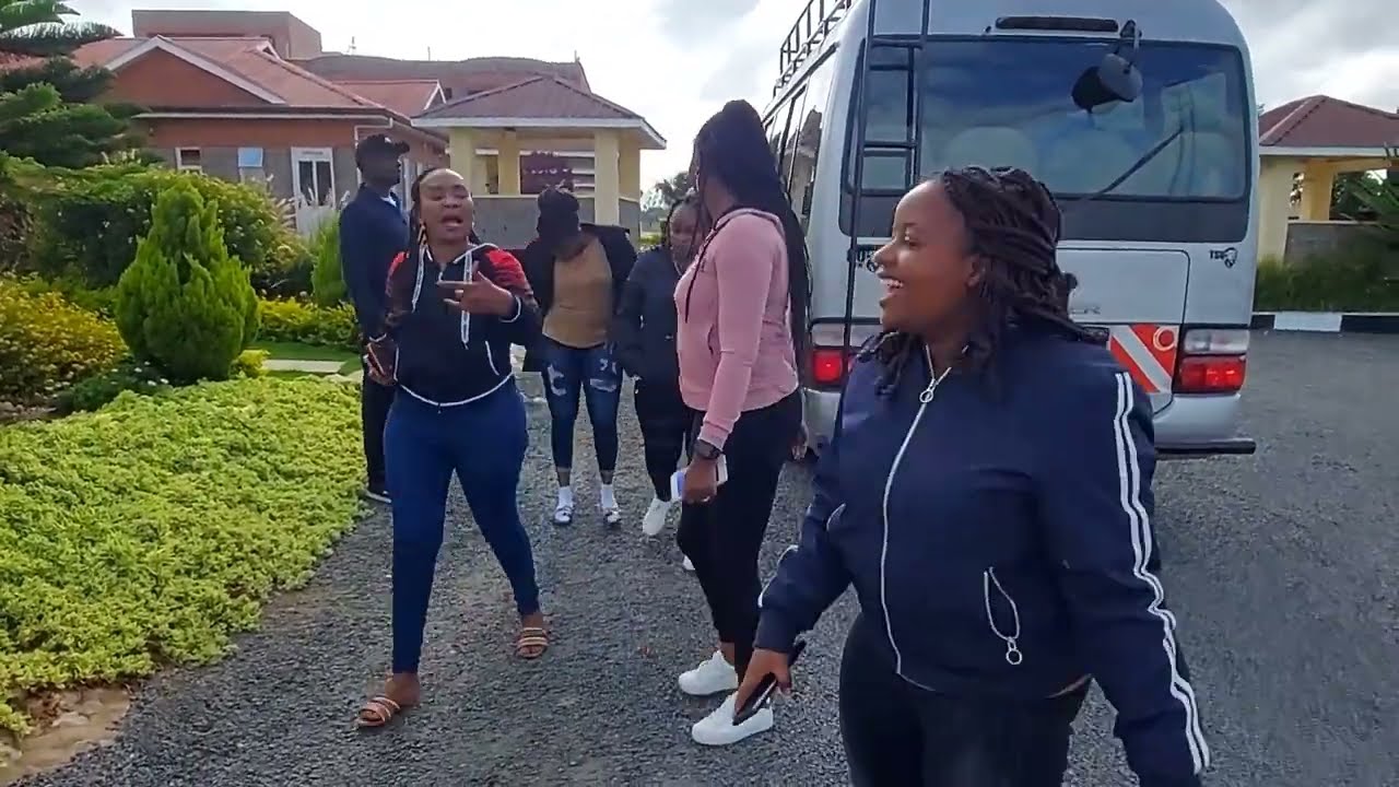 ROAD TRIP TO ARUSHA TANZANIA / NAIROBI TO ARUSHA (part 1)