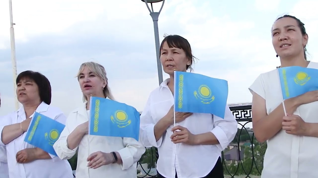 День Государственных символов РК