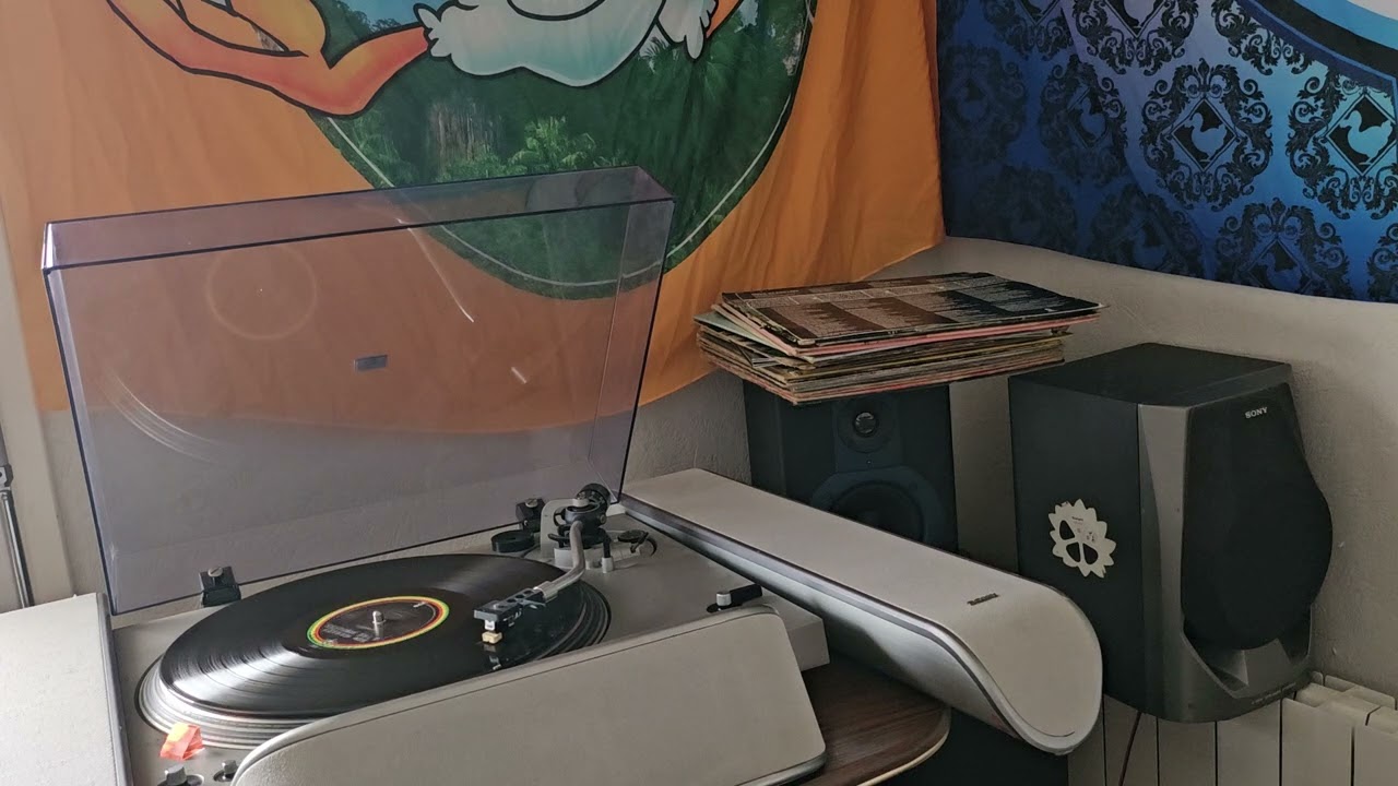 Bob Marley & the Wailers uprising vinyle Side one