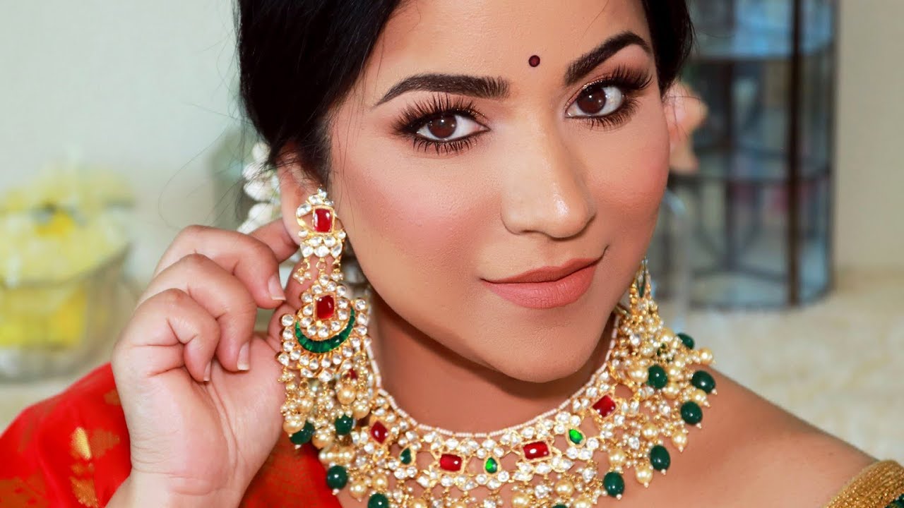 SPEAKING IN KANNADA (ಕನ್ನಡ) Indian Festival Makeup Tutorial!!