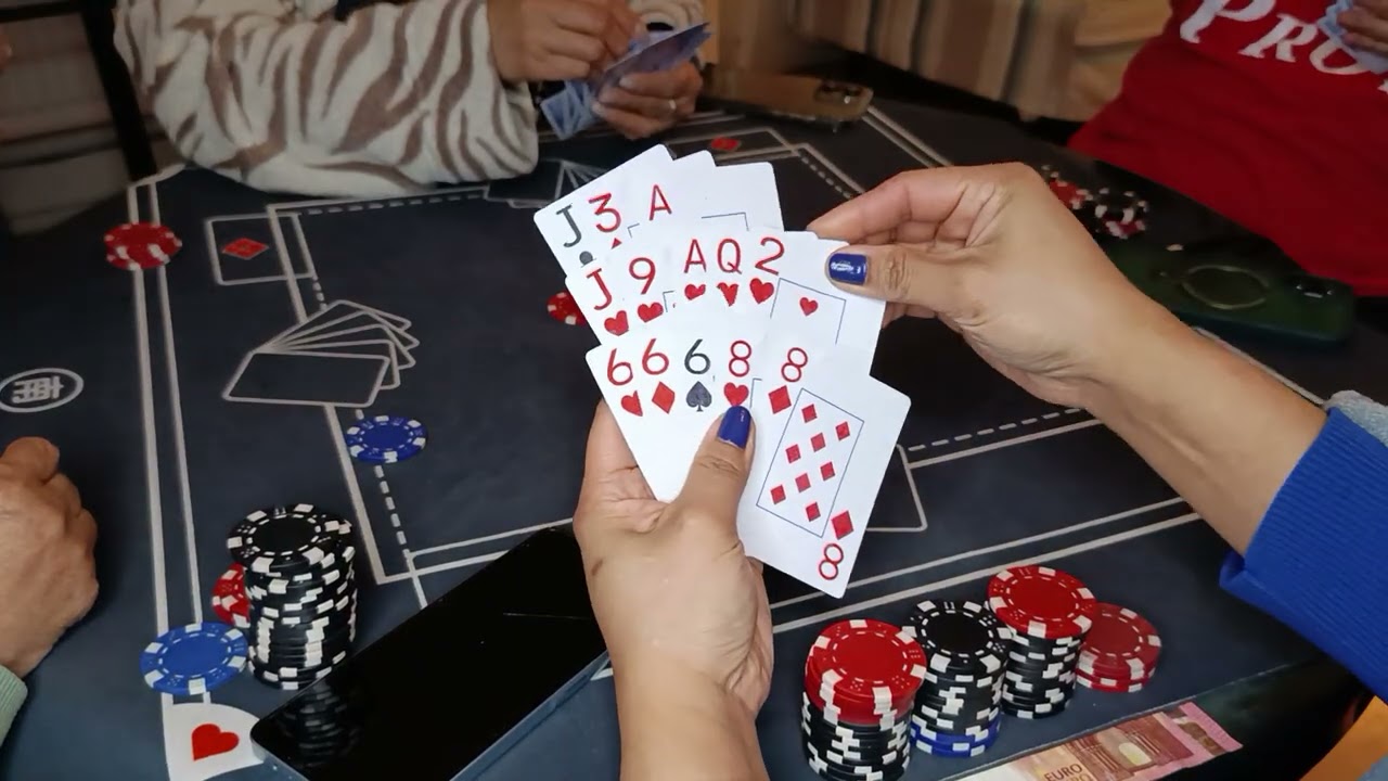 Kaligayahan ng mga Pinoy lalong lalo na  pag walang pasokan #pusoy 😃