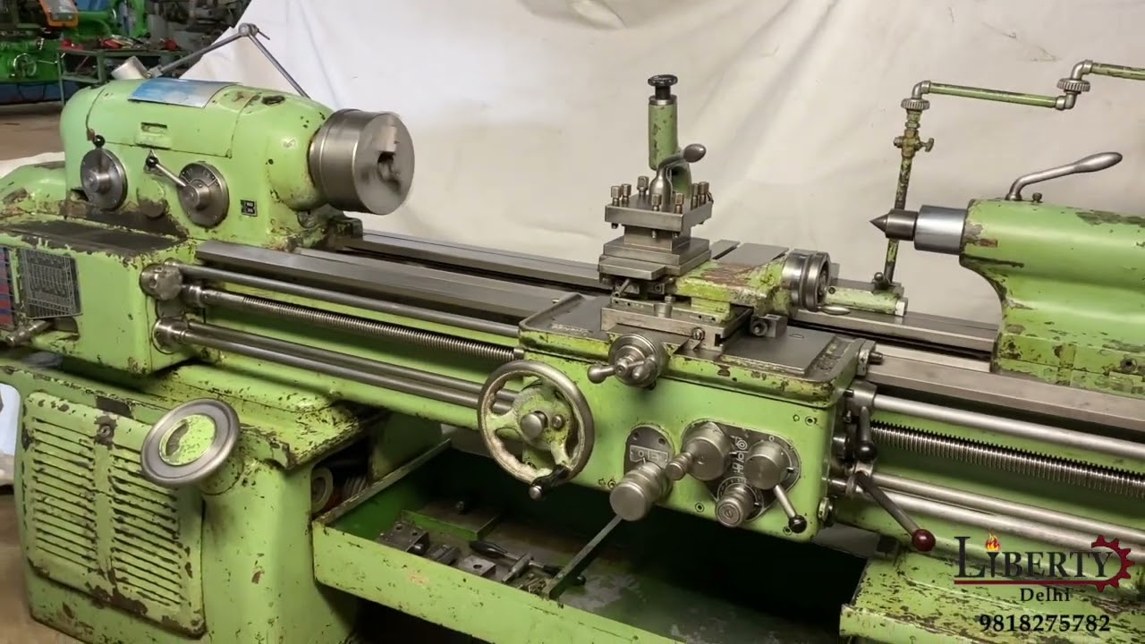 Lathe Machine - TOS SV-18R - Job Length 1000 mm