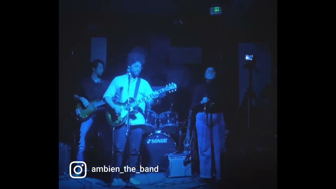 Ambien band Live performanceSong-&ldquo;Rock on&rdquo;🎸🎉✨#rockoncover #indiacovers  #bangalorecoverartist #reels