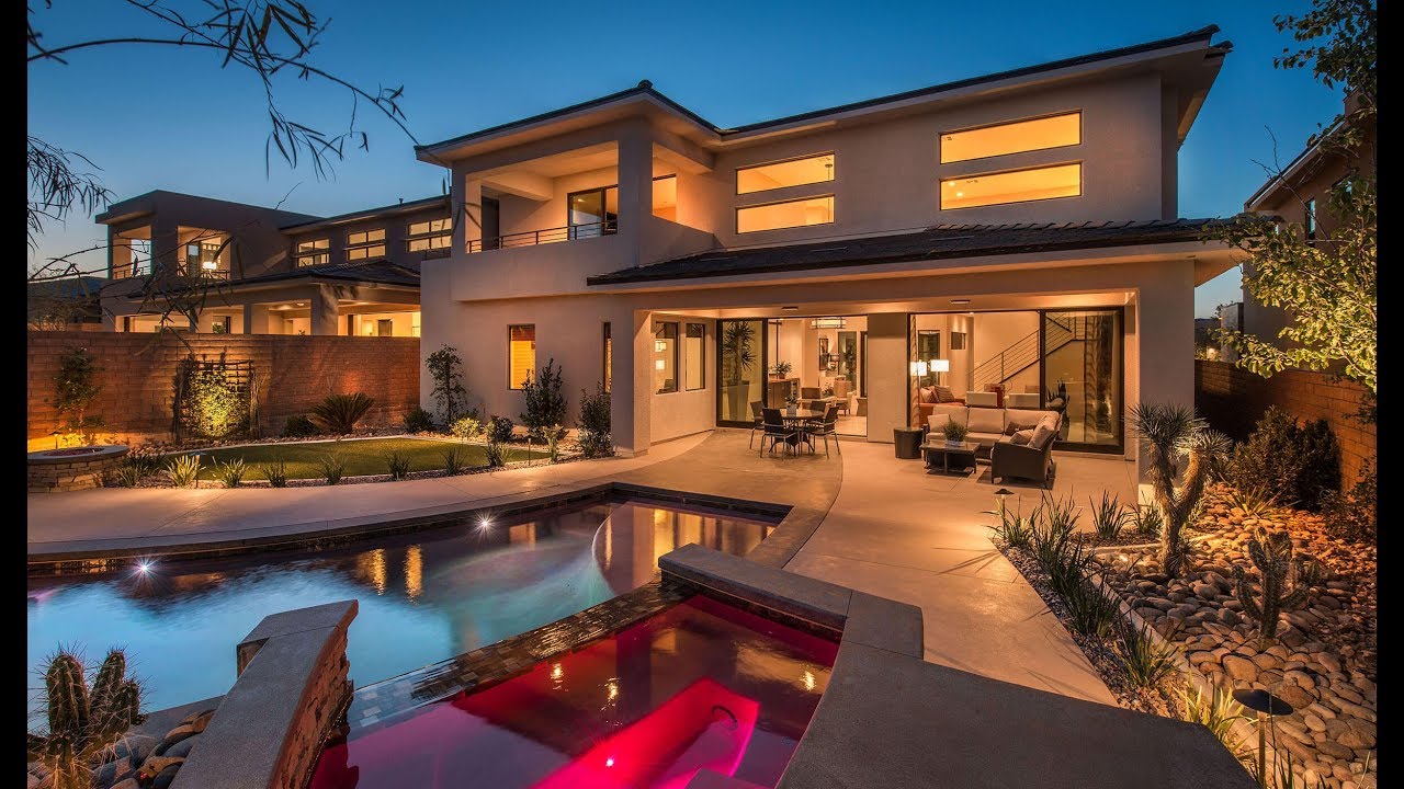 Homes For Sale The Ridges Summerlin | $932K | 3,546 SqFt | 3 Bed + Office | 3.5 Bath | 3 Car