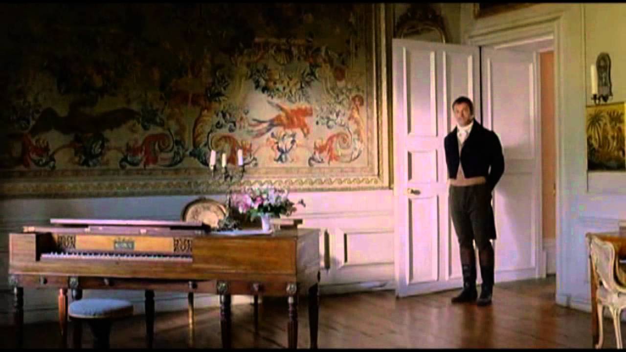 Feels like home  (Emma - Romola Garai & Jonny Lee Miller)