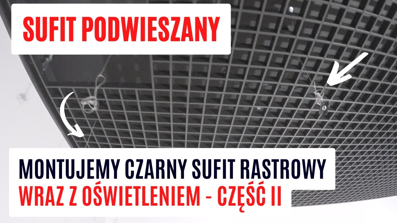 Kończymy na budowie montaż sufitu podwieszanego z oświetleniem, Czarny sufit, czarne lampy w biurze