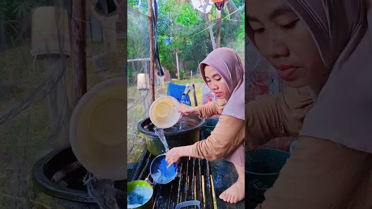 Daun singkong tumbuk