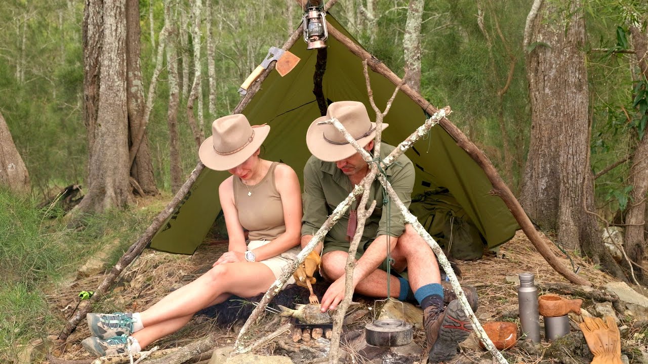 No Tent, No Problem: Fishing, Bushcraft & Cooking Challenge