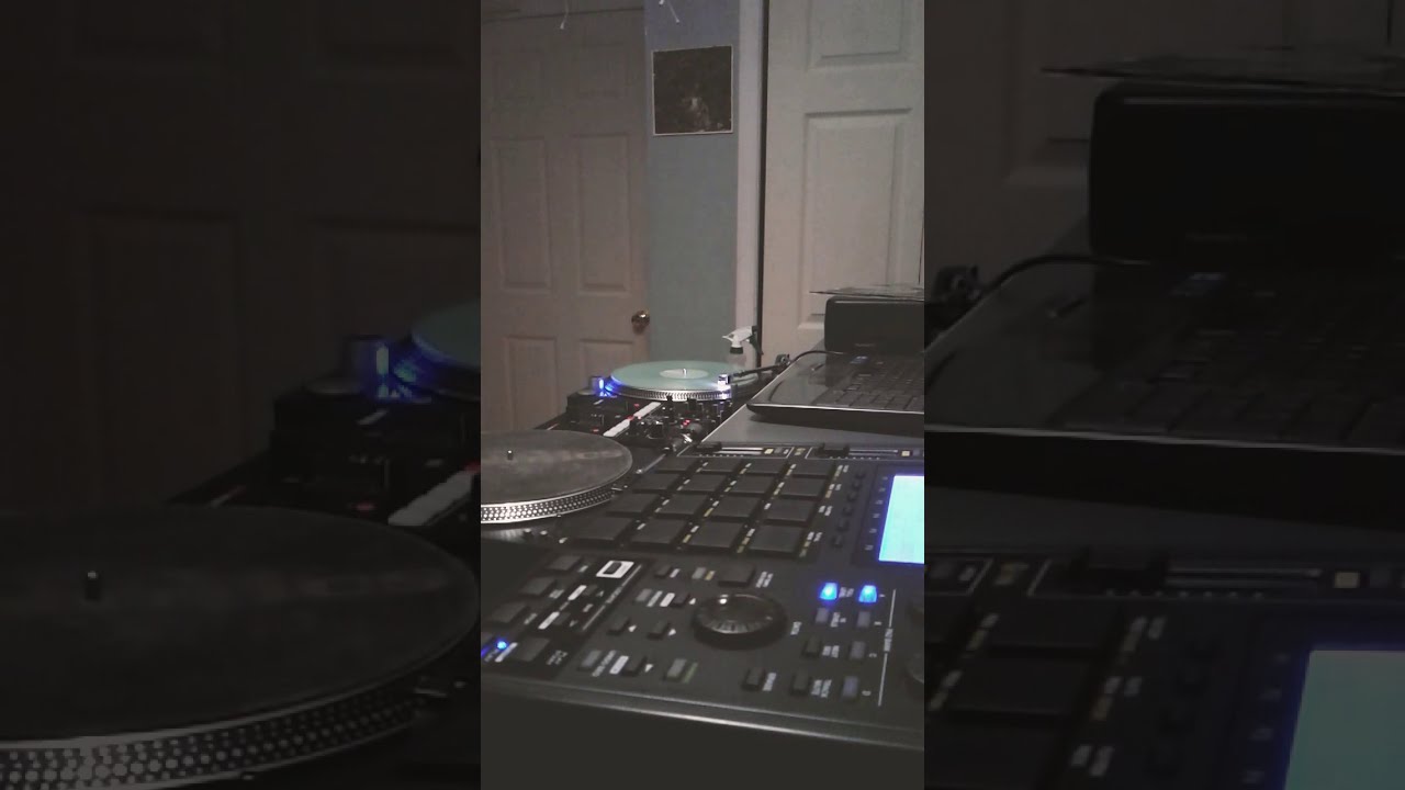 Making a beat on the MPC100 and getting in some scratch practice