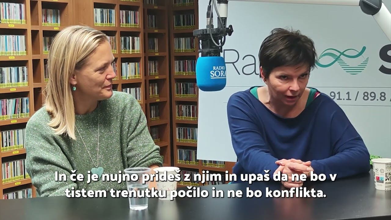 Na stežaj - Vesna Slapar in Ana Hribar