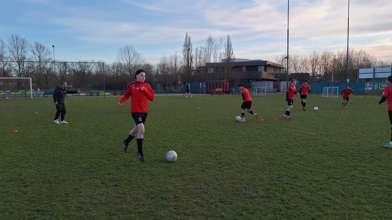 8 februari 2026 warming-up