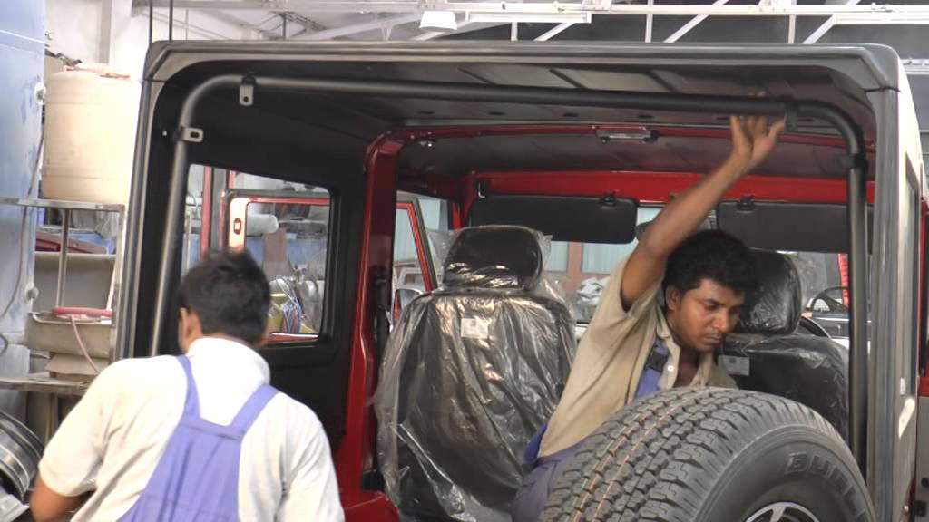 Mahindra THAR HARD TOP FITMENT VIDEO