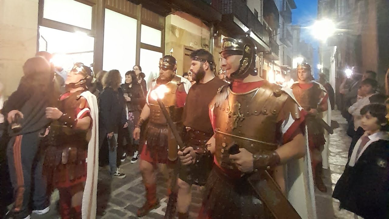 Jueves Santo|Castro-Urdiales|Bar Kaloka