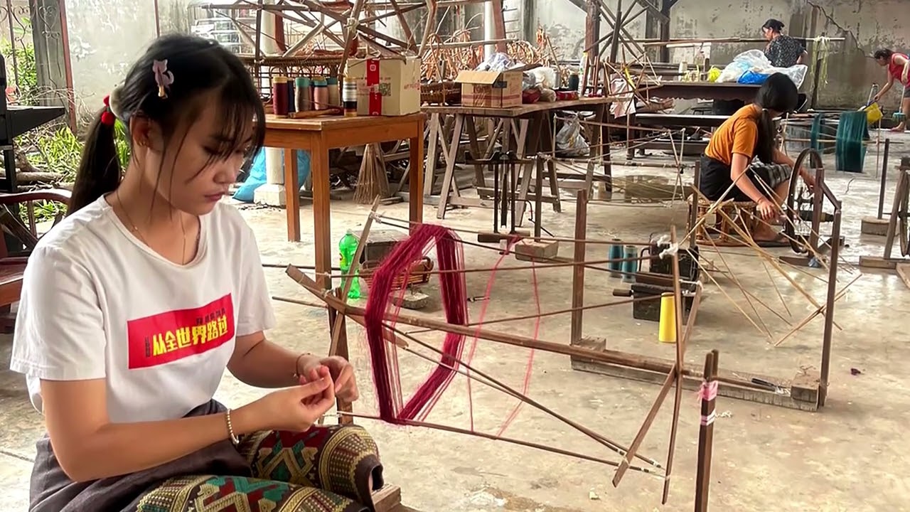 ຟ້ອນ ຜ້າລາຍນາກ V2-2024