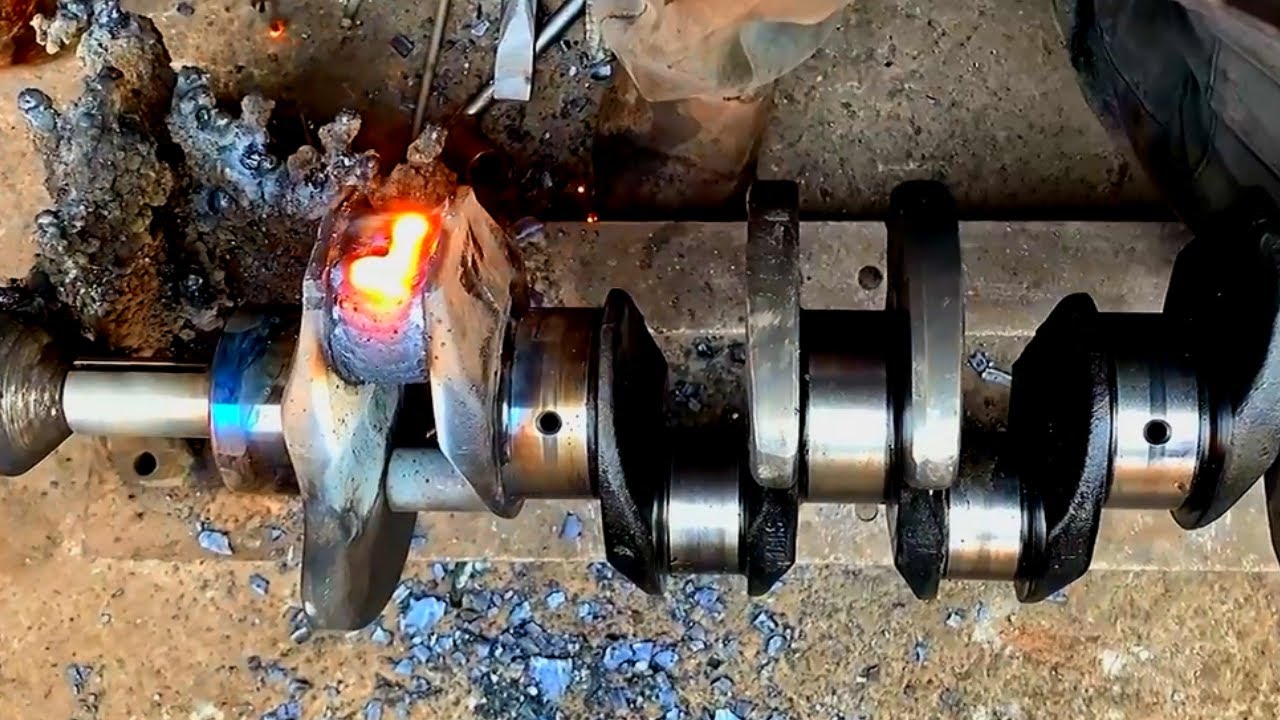 How to Repair Broken Crankshaft || Repairing a Broken Crankshaft || Welding a Broken Crankshaft