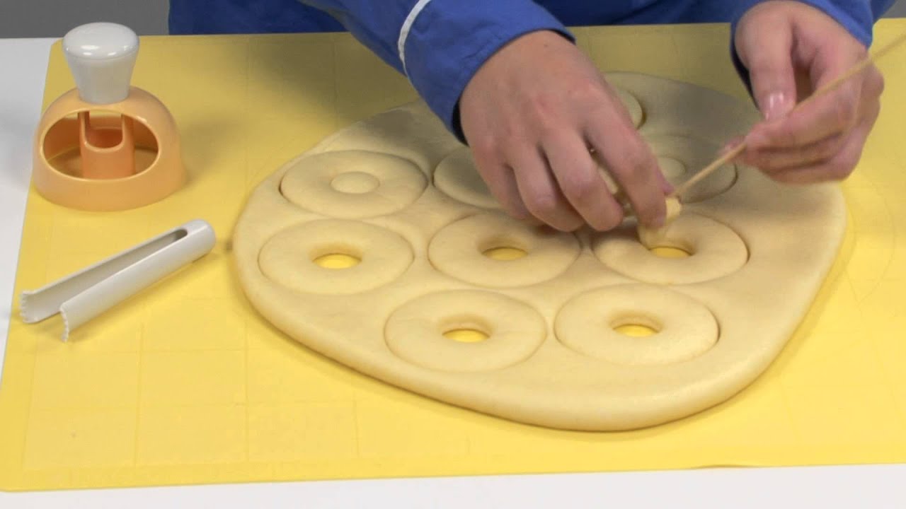 American doughnut maker DELÍCIA