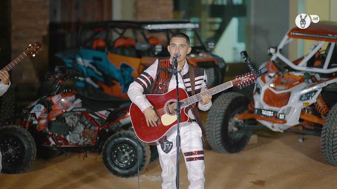 Jacob Vega Y Su Nuevo Respaldo - Asi Nacimos 