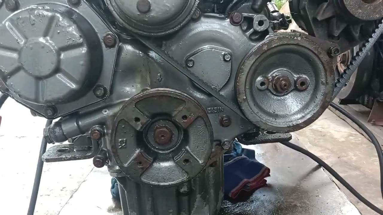(đã bán)máy thủy Yanmar 4GM giá 16 triệu Anh em có nhu cầu liên hệ sdt 039 581 4915