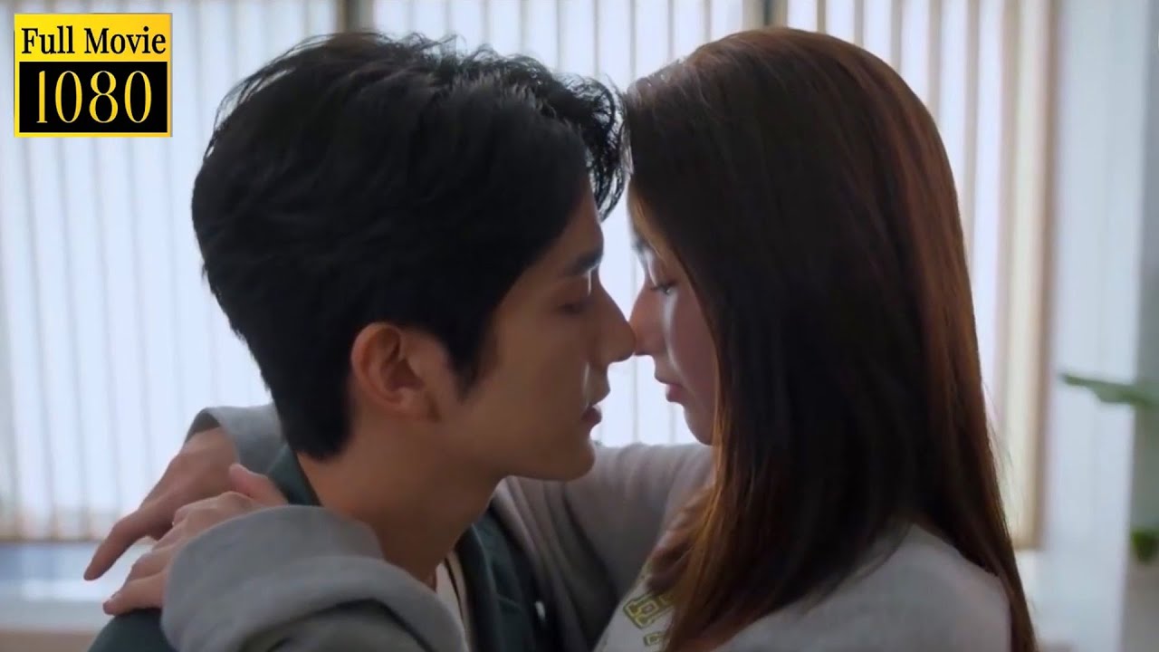 ⭐【搶先看】霸總和灰姑娘辦公室偷偷曖昧接吻，差點被發現，好險 #舍不得星星 #YouAreMyLoverFriend #最新電視劇 #甜寵 #张新成 #王玉雯
