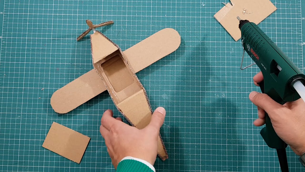 DIY Airplane II How to make a cardboard Airplane that flies
