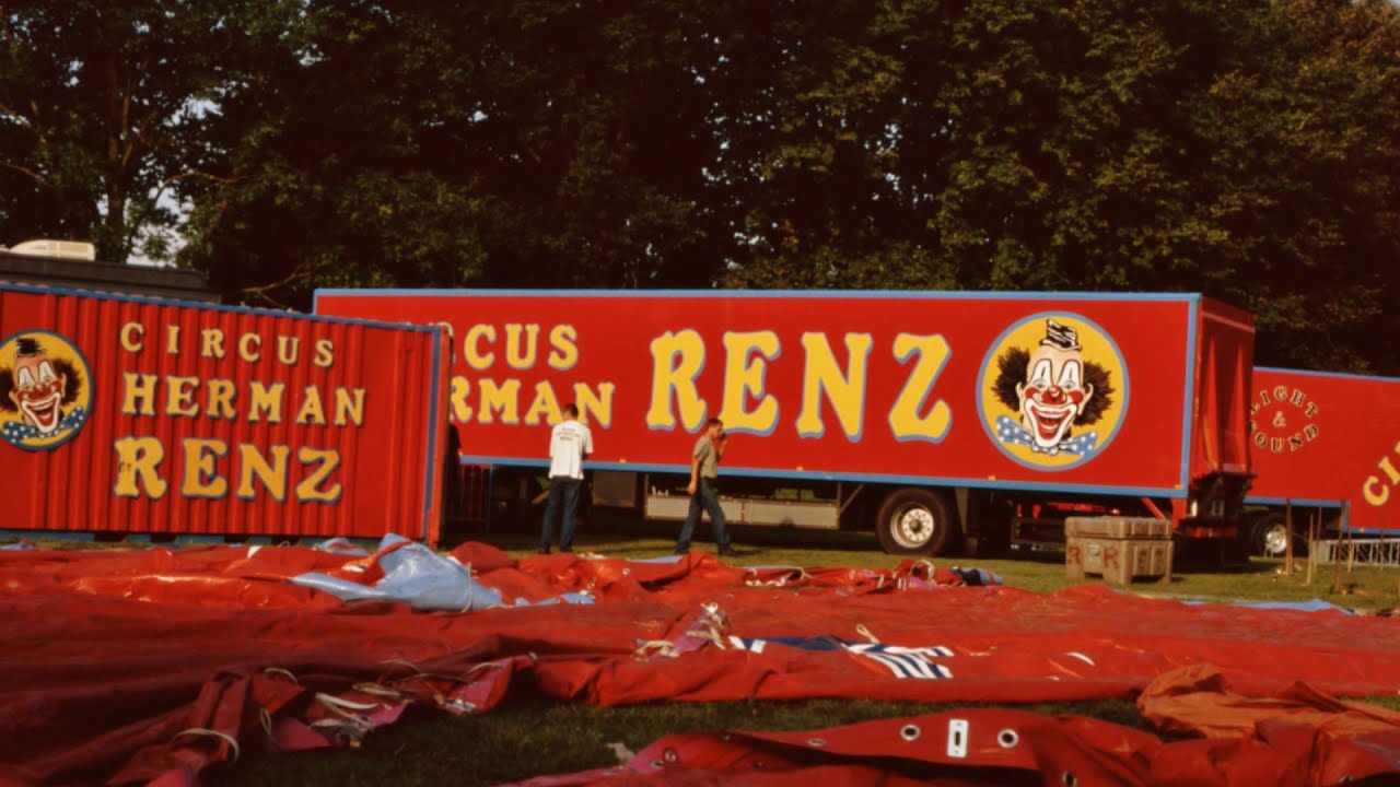 Circus Herman Renz 2005 Hello Hollywood