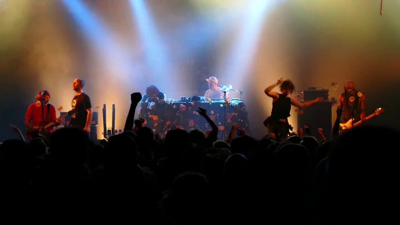Ludwig Von 88 Live au Trianon #8 Trash medley-Houlala