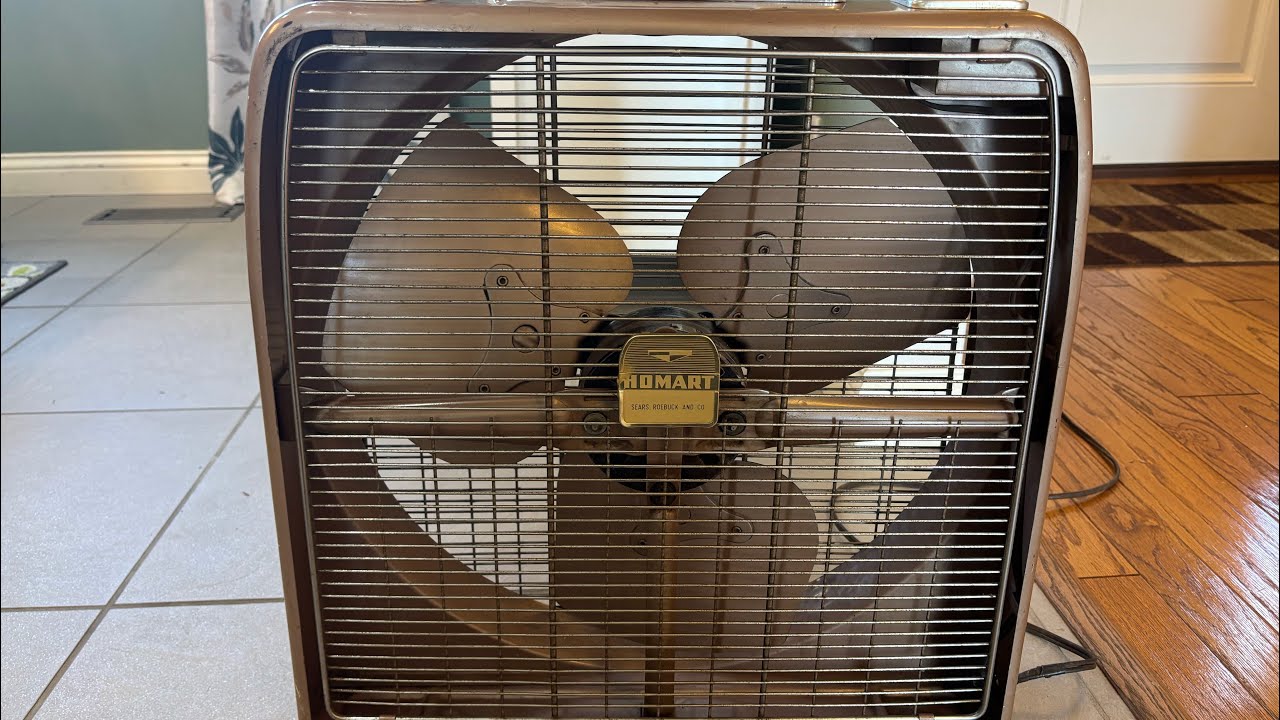 New vintage box fan Sears ￼Homart