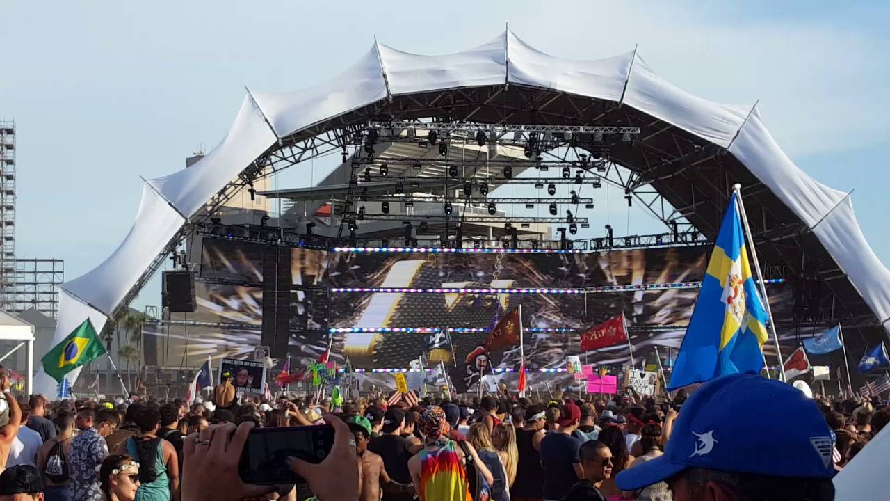 Marshmello vid 1 from SMF16 5/29/16