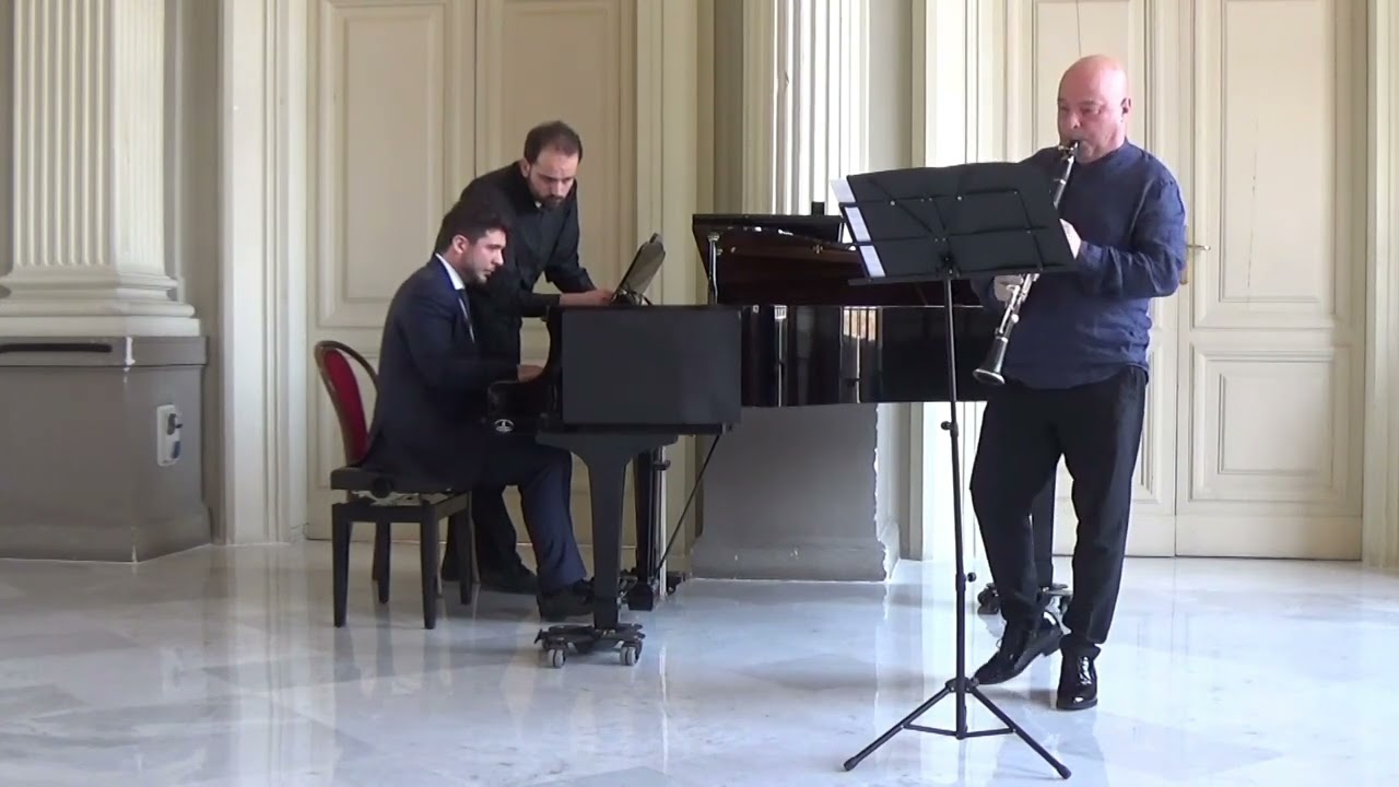 A. MAGNANI  - Mazurka Caprice       Giampietro Giumento clarinet , Lorenzo Pascucci piano