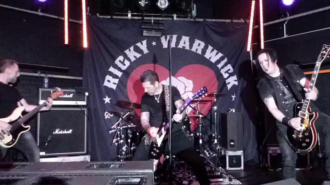 Ricky Warwick & The Fighting Hearts : Free N' Easy @ Live Rooms, Chester 18/11/2016
