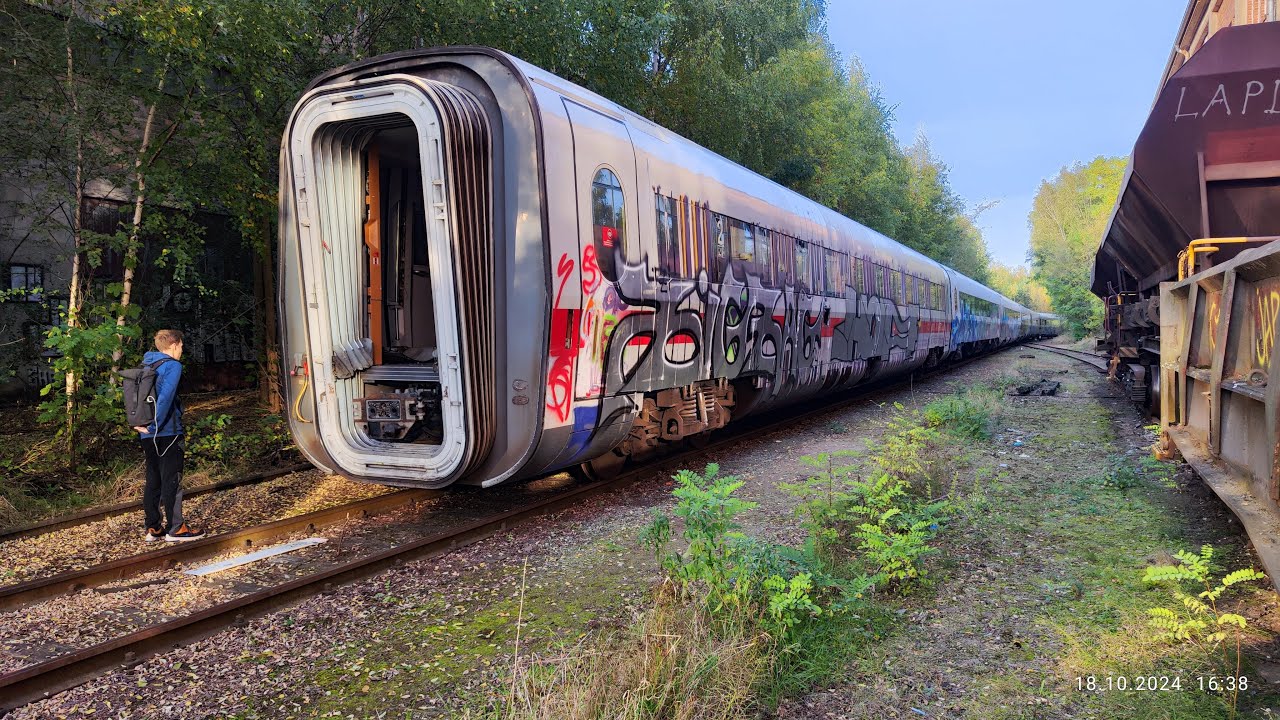 ICE 1+2 Wagen auf Abstellgleis für die Verschrottung (2024)