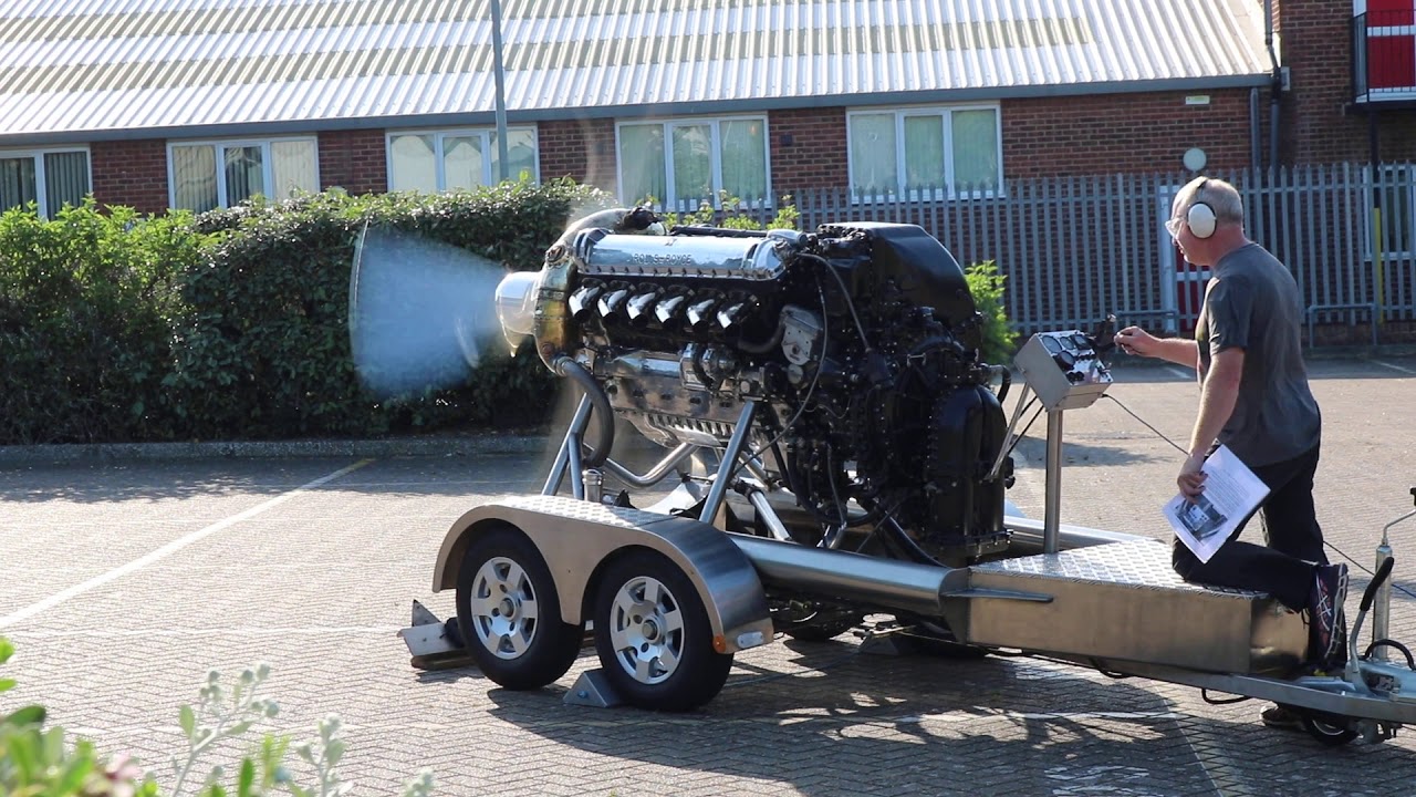 Packard V12 merlin engine test run