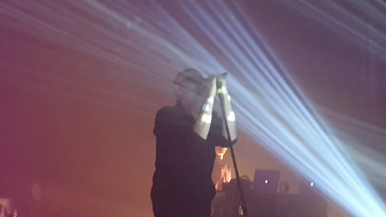 The Sisters of Mercy: Show Me @Ancienne Belgique 24/09/2019