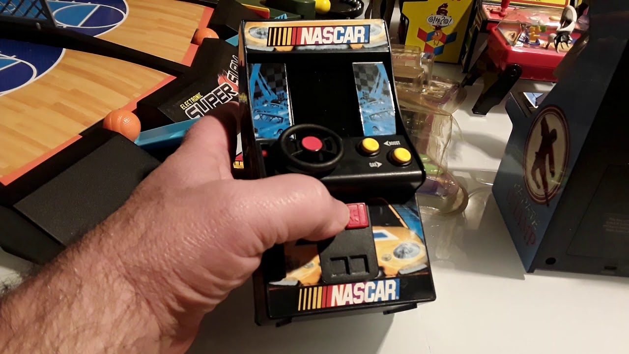 My Mini Arcade: Nascar Redline Racing