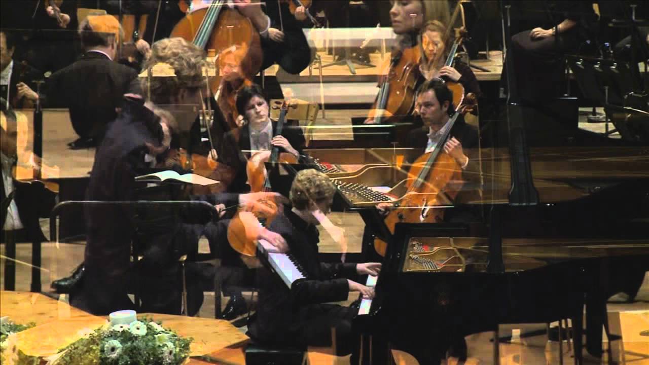 Camille Saint-Saëns: Piano Concert no 2 in g minor, op 22: III. Presto