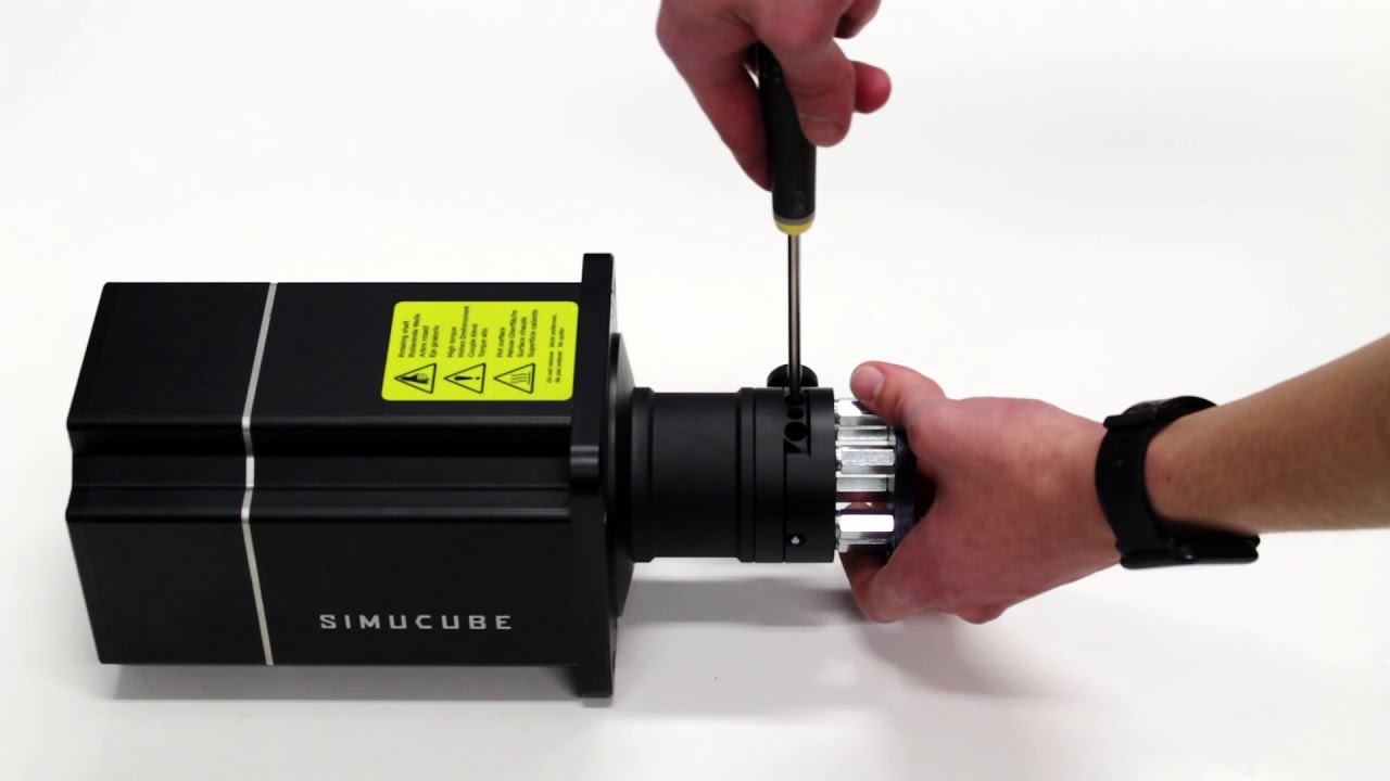 How to adjust Simucube Quick Release tightness?