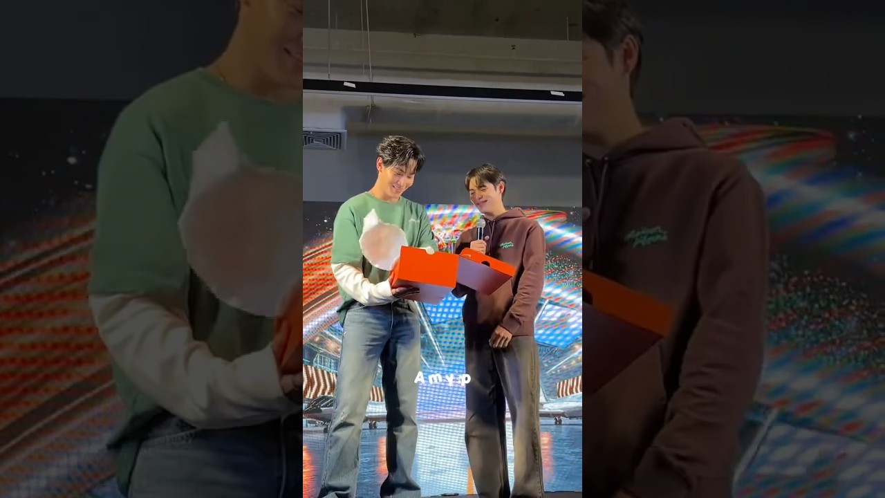 210326 | Ohm Thitiwat Celebrates Birthday With Fans, Poon Mitpakdee Brings A Special Gift | #OhmPoon