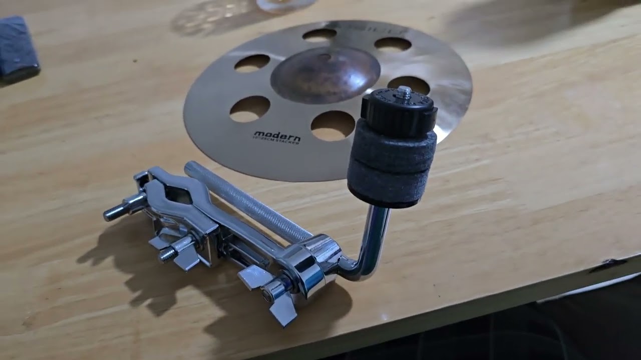 Mosico modern ozone splash 10 inch + cymbal clamp