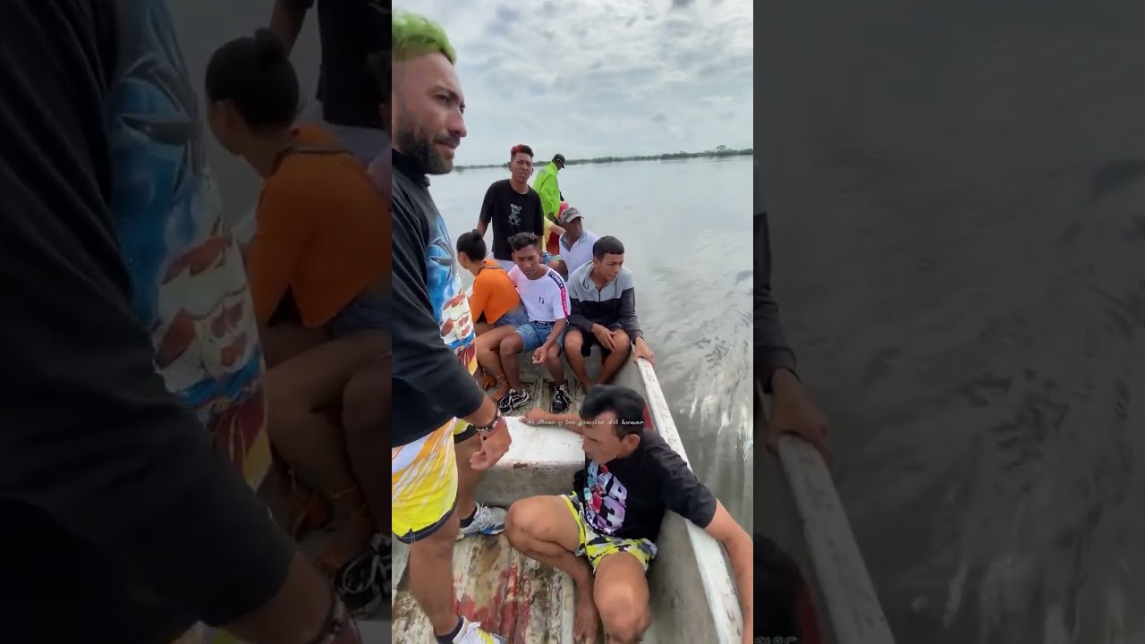#broma montamos al pajuate a una canoa y se calló 😱