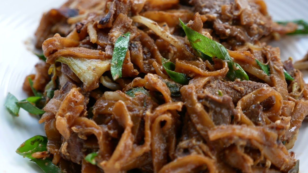 How to make Kwetiau Bun Sapi Recipe (Indonesian Style Char Kway Teow in Egg Gravy)