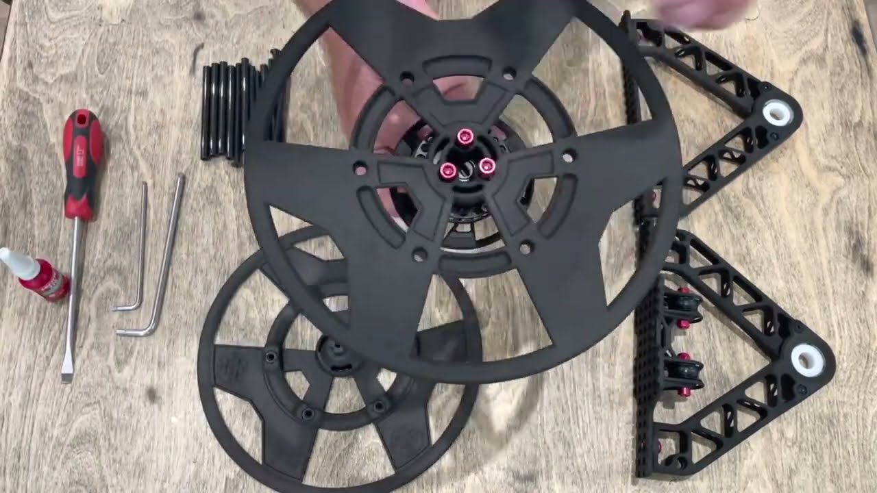 Mreel. Reeler Assembly
