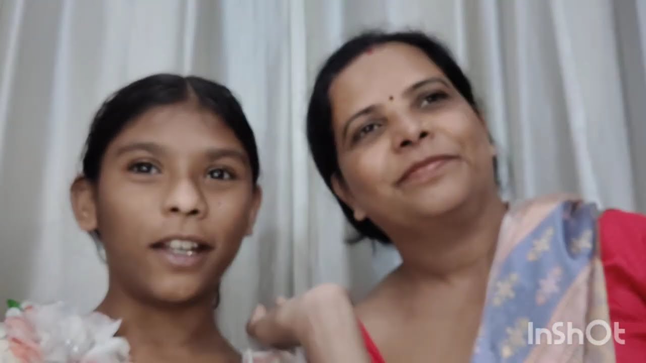 Go to the parlor and get ready.पार्लर जाकर रेडी होना।#makeup @Kanchan and Mansi vlog ❤️🤩