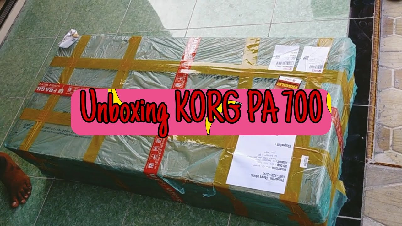UNBOXING KORG PA 700
