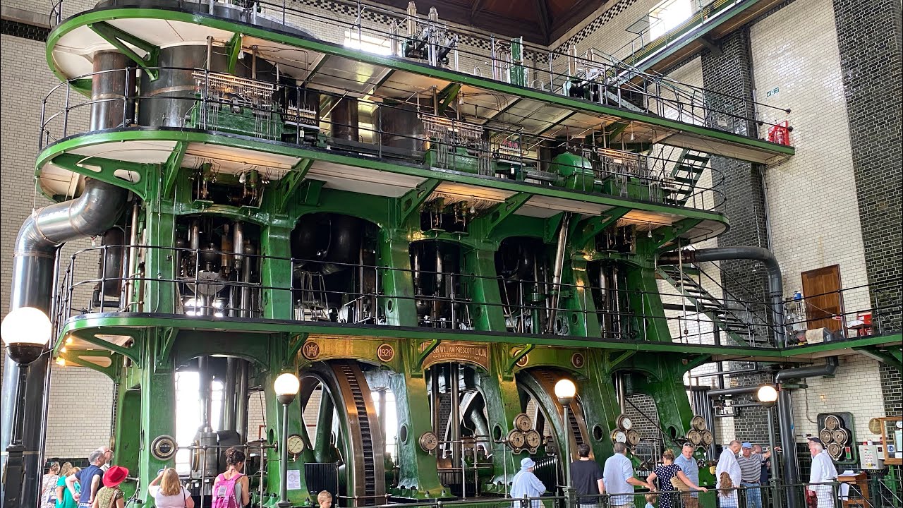 Sir William Prescott Engine Kempton Steam Museum. Tristan shuts down the engine