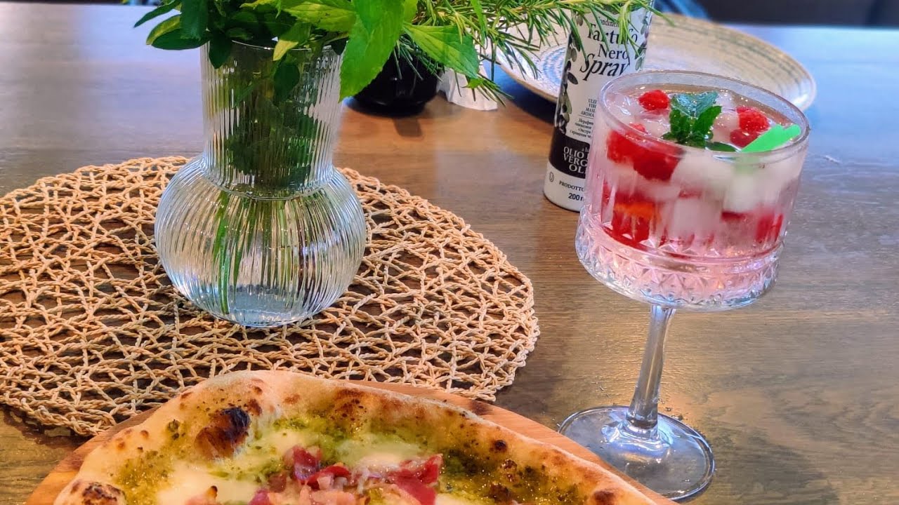 Pizza stil napoletan preparat acasă. Metoda poolish pas cu pas, partea 2 - frământare și porționare